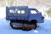 雪上車