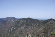 釈迦ヶ岳から北側を望む