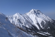 中岳、阿弥陀岳を望む 中岳、阿弥陀岳を望む