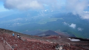 下には宝永山