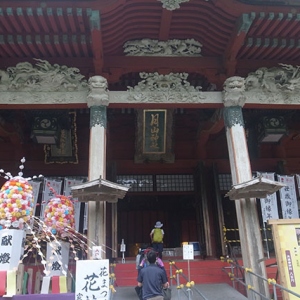 月山神社と湯殿山神社が一緒