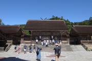 本殿の楼門