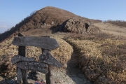 お亀岩