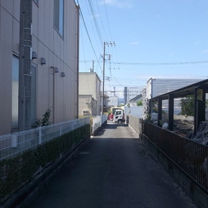 基線南点の座間村へ
