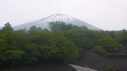 振り返ると富士山