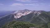 十勝岳方面を望む
