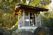 月水石神社