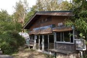 夜叉神峠小屋