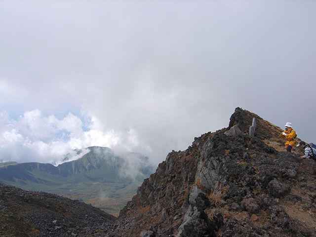 七高山