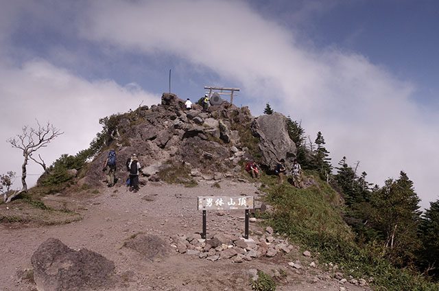 男体山山頂