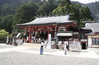 大山阿夫利神社下社