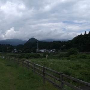 大谷川沿いに東照宮方面へ