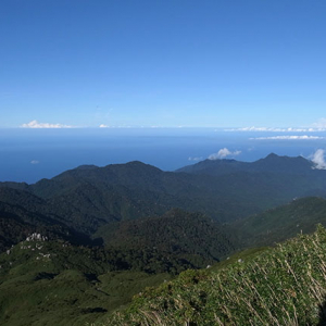 海の向こうに種子島